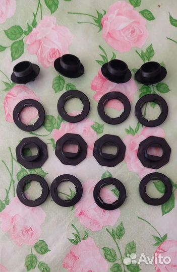 Клипсы для ковриков салона