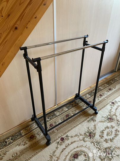 Вешалка напольная рейл