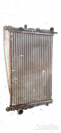 Радиатор охлаждения Ford Mondeo 2