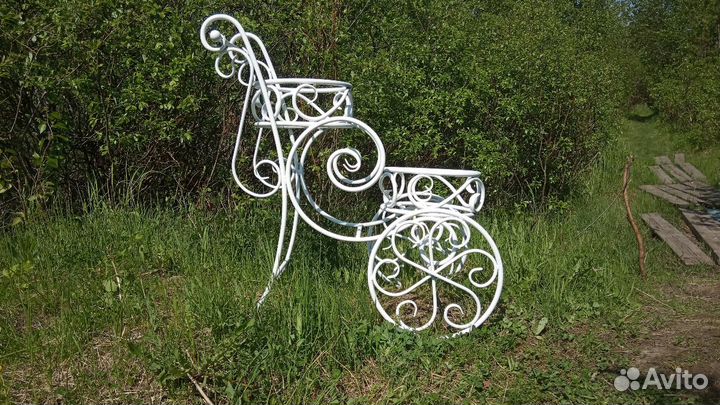 Подцветочница тележка (белая)