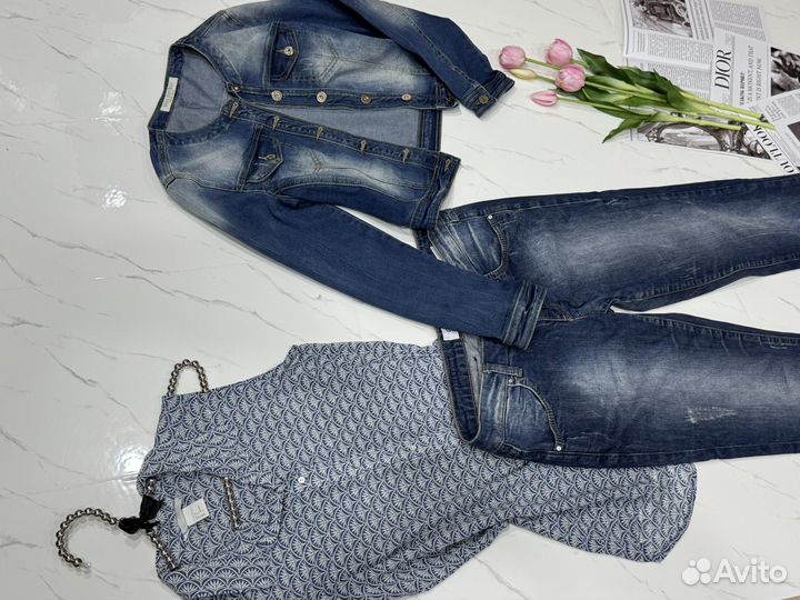 Комплект одежды