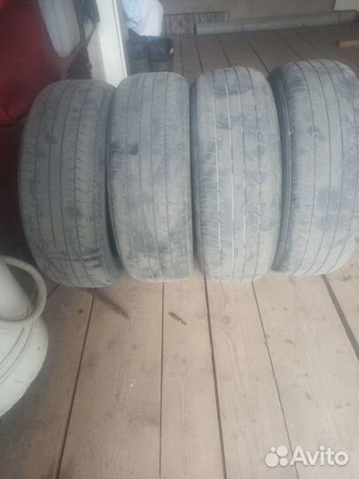 Yokohama E70B 215/60 R16 95V