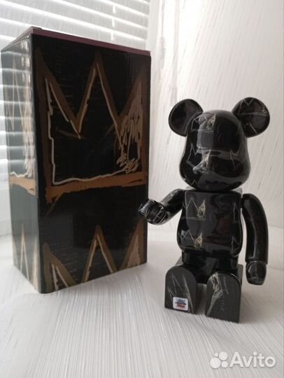 Фигурка bearbrick jean michel basquiat