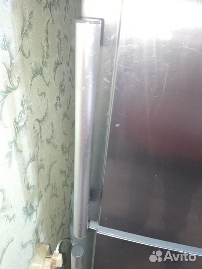 Ручка холодильника Hotpoint, indesit