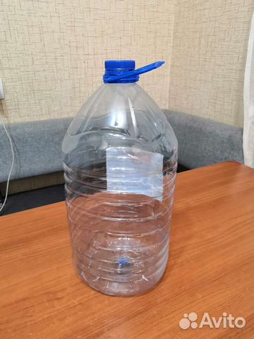 Бутылки по 5л и 6л