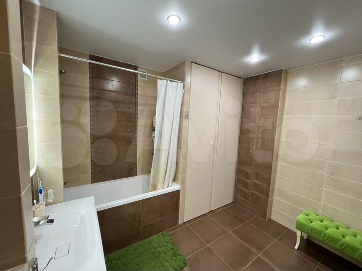 2-к. квартира, 60,6 м², 10/16 эт.