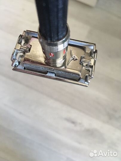 Бритвенный станок идеал