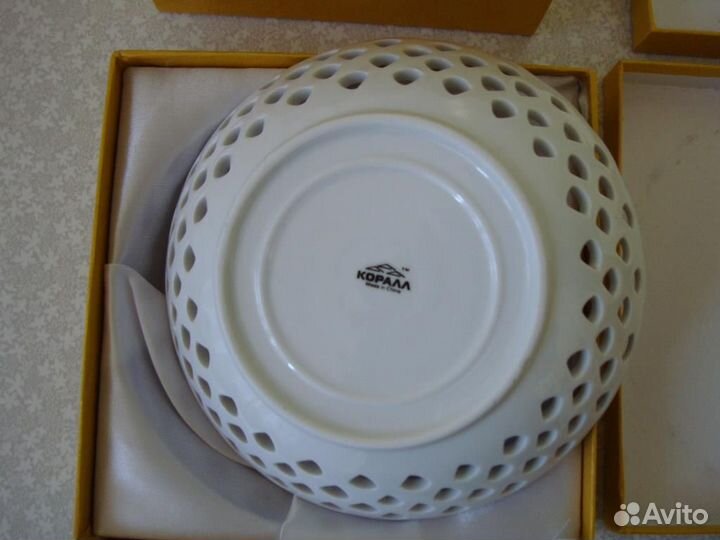 Подарочные корзинка для конфет и блюдо для фруктов