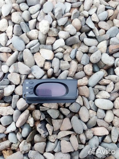 Часы Kia Sportage 1