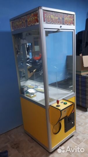 Игровой аппарат хватайка