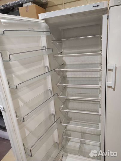 Пара миле (холодильник+морозильник)
