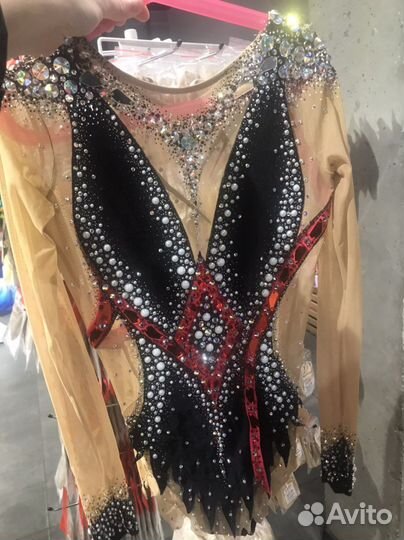 Купальник для художественной гимнастики