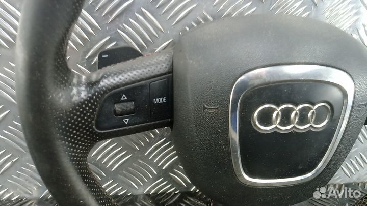 Рулевое колесо audi Q7 2005