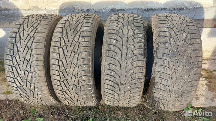 Nokian Tyres Hakkapeliitta 7 225/50 R17