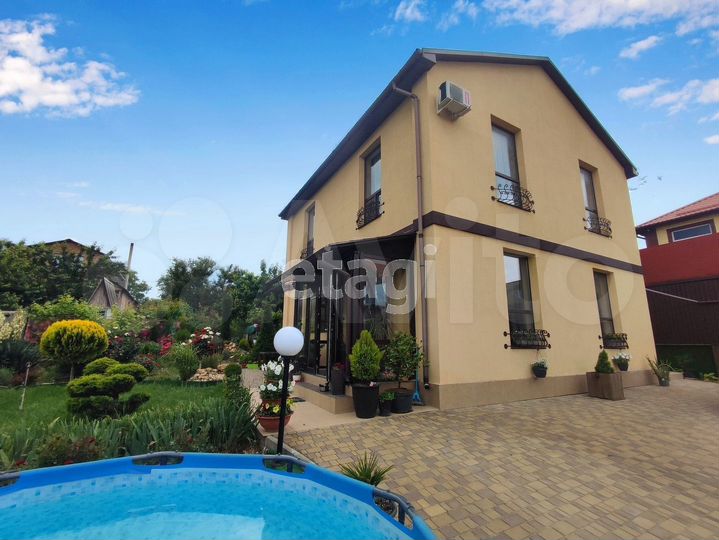 Дом 128 м² на участке 5,2 сот.