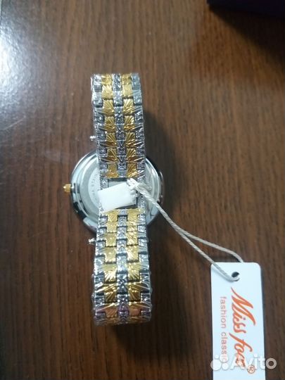 Часы женские