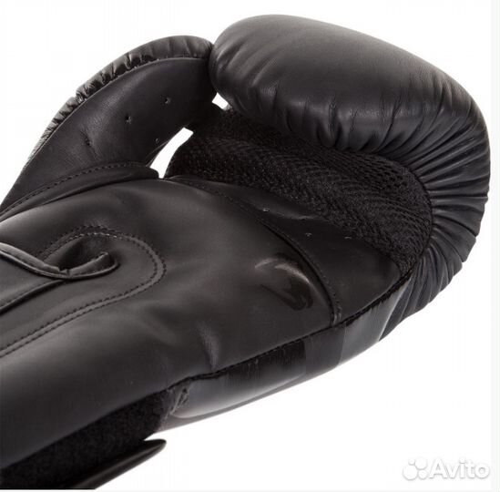 Боксёрские перчатки venum Elite Neo Black