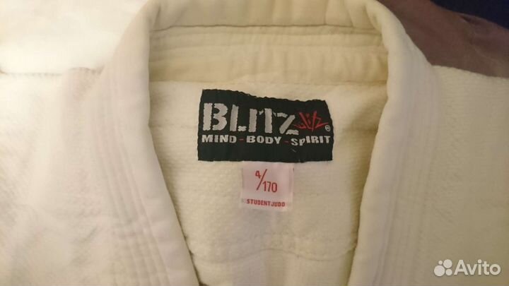 Кимоно Blitz для самбо-дзюдо