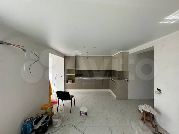 3-к. квартира, 81,8 м², 4/14 эт.