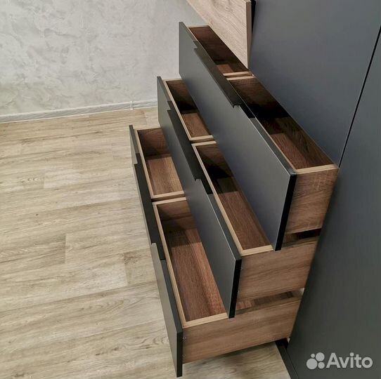 Стенка в гостиную