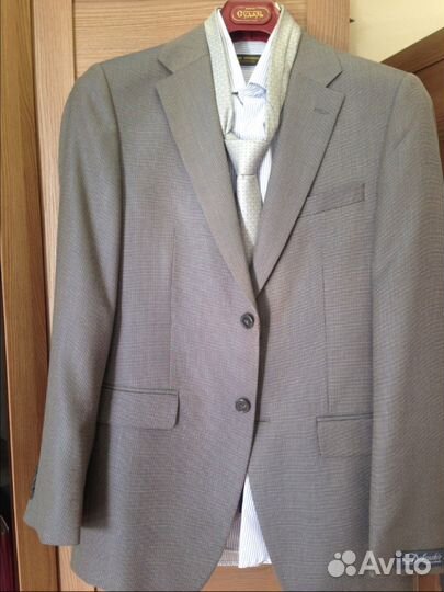 Костюм мужской новый