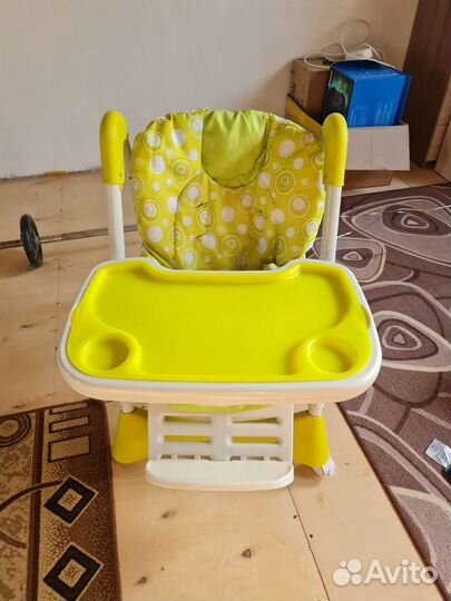 Стульчик для кормления
