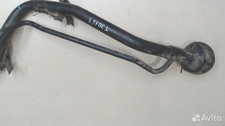 Горловина заливная топливная Nissan X-Trail (T30)