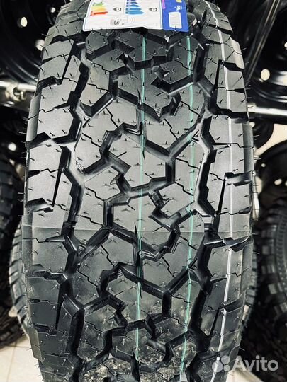 Comforser CF1100 215/65 R16 102H