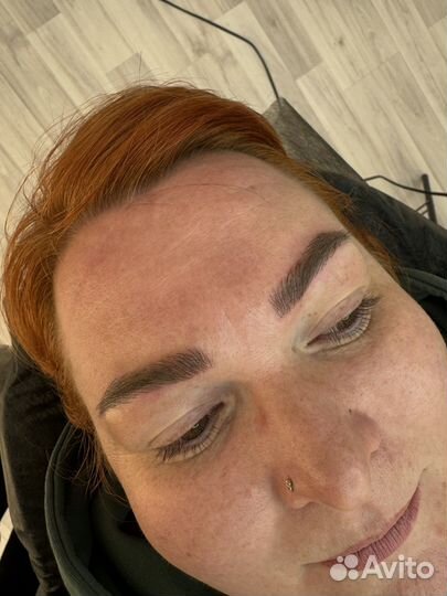 Микроблейдинг бровей