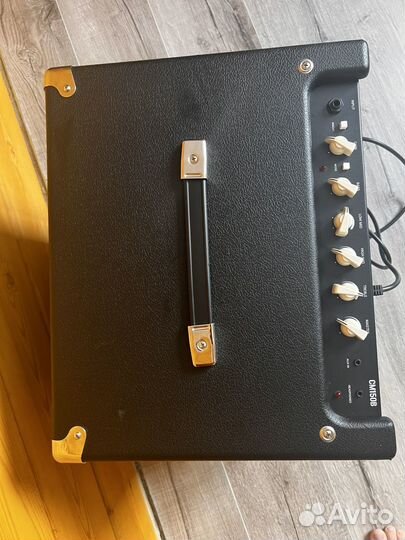 Басовый комбоусилитель cort