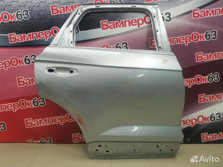 Дверь задняя правая Volkswagen Touareg 2018
