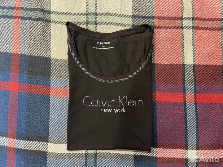 Футболка Calvin Klein женская