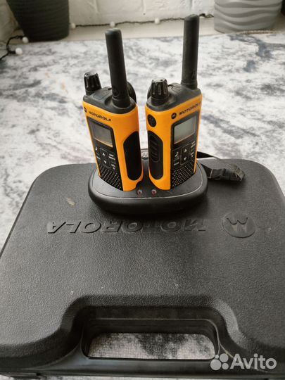 Рация motorola t80