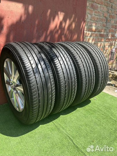 Yokohama Geolandar G98 225/65 R17 102V