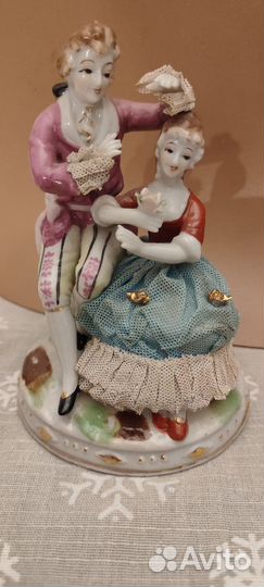 Статуэтки сувениры игрушки