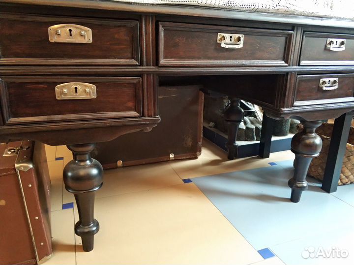 Кабинетный стол/письменный стол антик