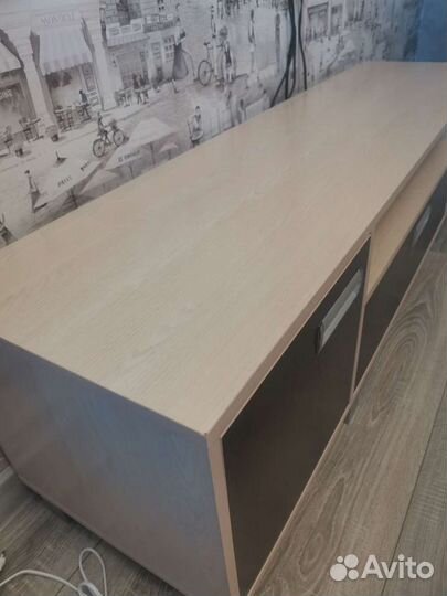 Тумба под телевизор большой диагонали