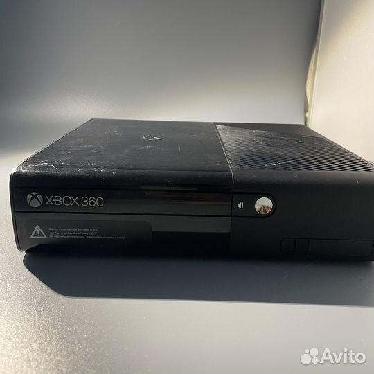 Игровая приставка xbox 360e