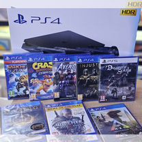 Sony Playstation 4, Slim, 1 тб, 2 джойстика, игры