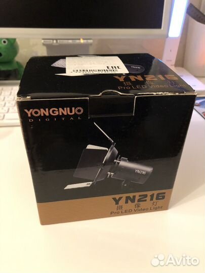 Накамерный осветитель YN-216 yongnuo