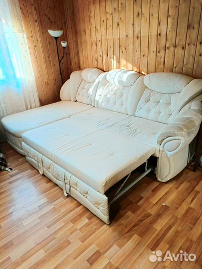 Диван угловой