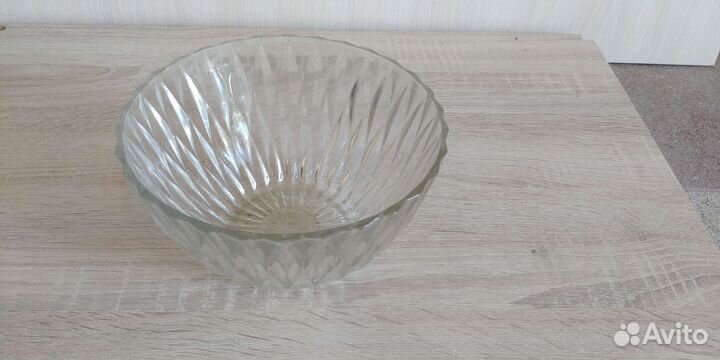 Чайник заварочный. Салатница. Корзина плетёная лак