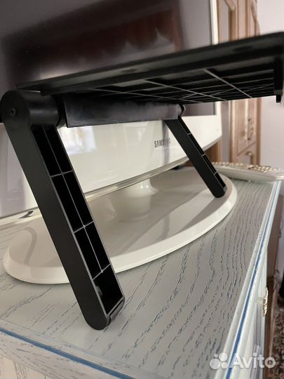 Полка для телевизора для пультов