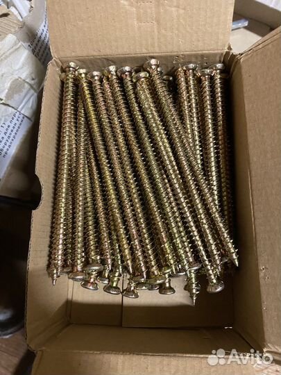 Шуруп по бетону