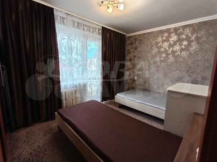 2-к. квартира, 58 м², 1/10 эт.