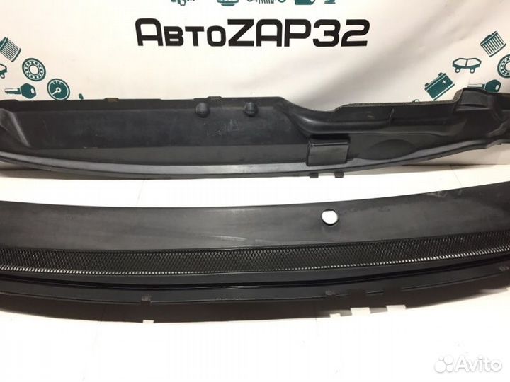 Жабо Ford Focus 2 qqdb 2007