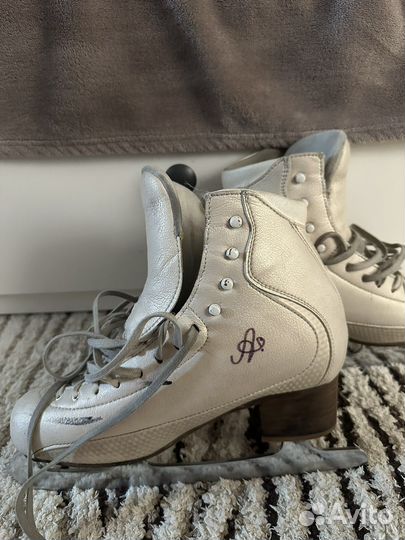 Коньки Risport Royal Elite