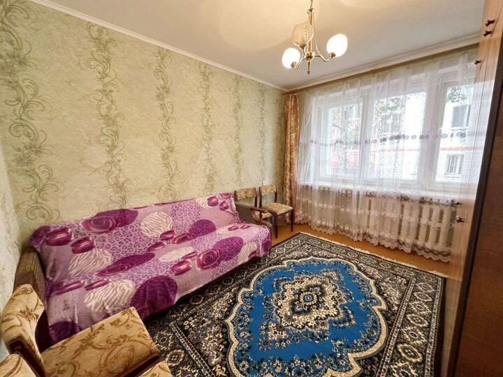 4-к. квартира, 60 м², 1/5 эт.