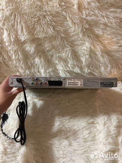 DVD плеер Philips