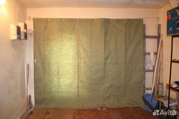 Брезентовая штора для гаража, дачи, производства